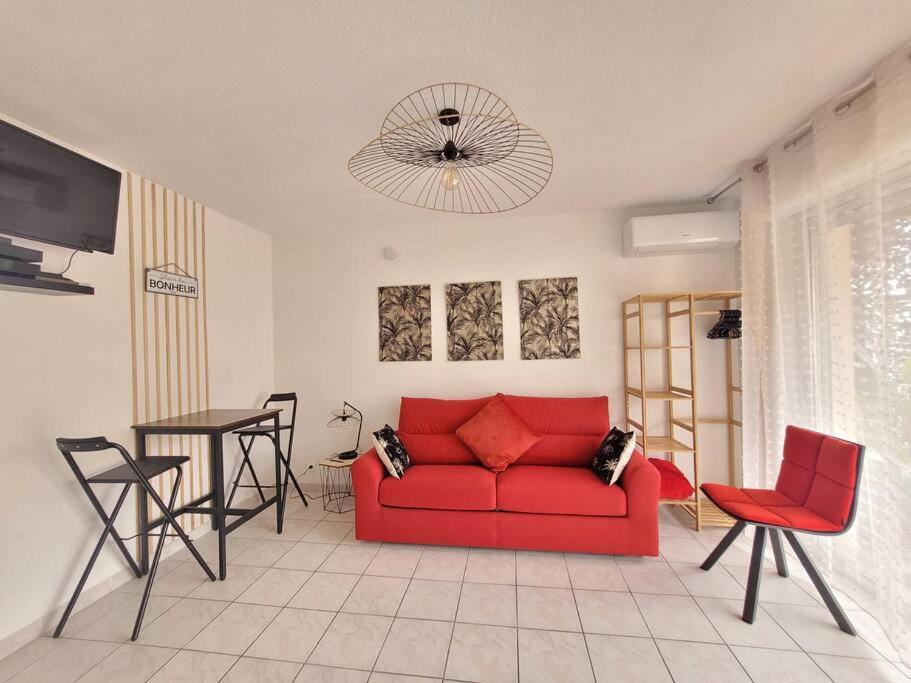 Studio Lucia - Vue Mer Saint Aygulf Exterior foto
