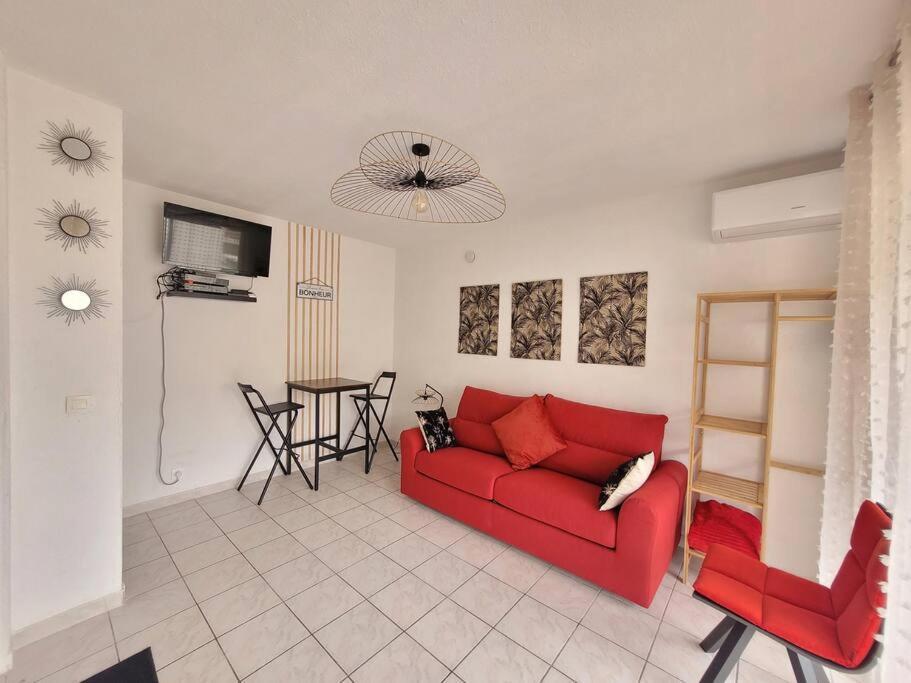 Studio Lucia - Vue Mer Saint Aygulf Exterior foto
