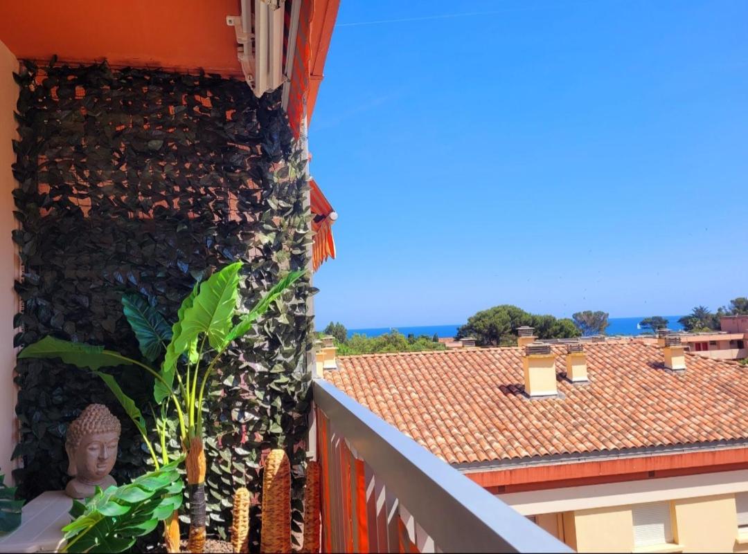 Studio Lucia - Vue Mer Saint Aygulf Exterior foto